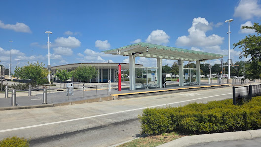 Northwest Transit Center<br />
